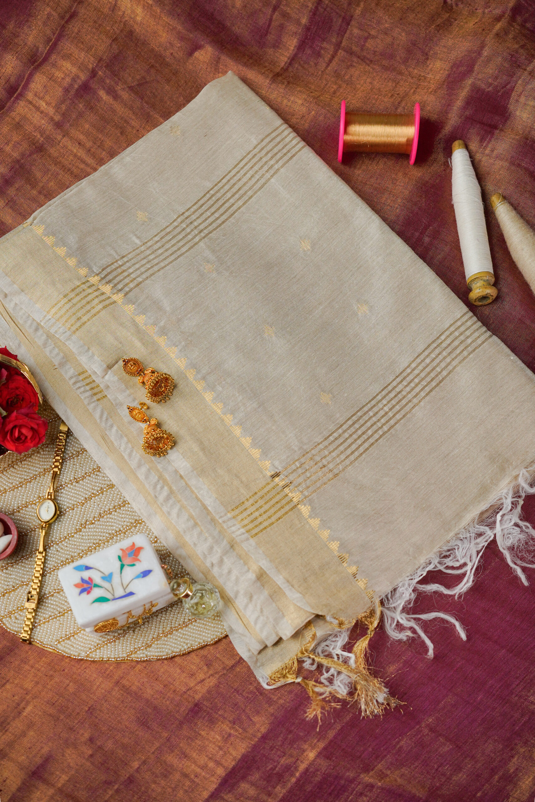 The Golden Weave Pure Silk saree - Image 5