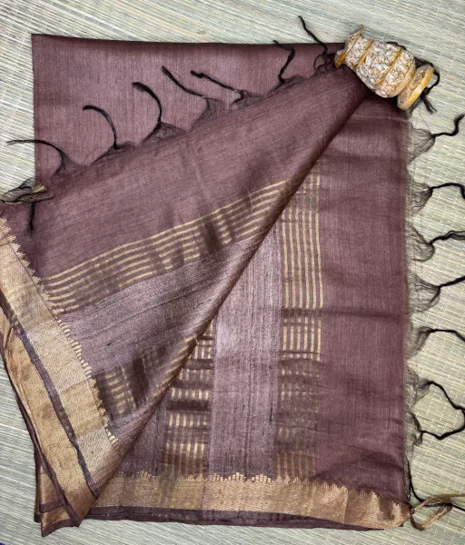 Coffee brown munga tussar silk saree with zari detailing at the border and the aanchal - Image 2