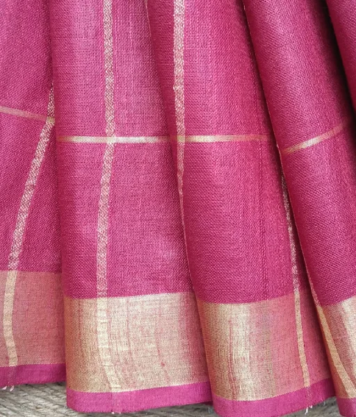 Maroon Linen Cotton Saree with Golden Zari Border - Image 3