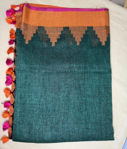 Green pure linen saree with pink and organge temple border - Image 2